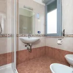Nettuno فندق برنزوني سول جاردا