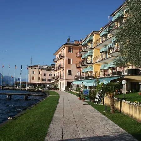 Hotell Nettuno 2*