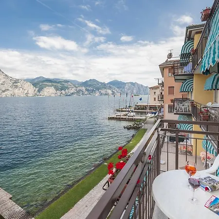 Hotell Nettuno 2*