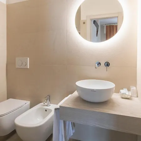 Nettuno Hotel Brenzone