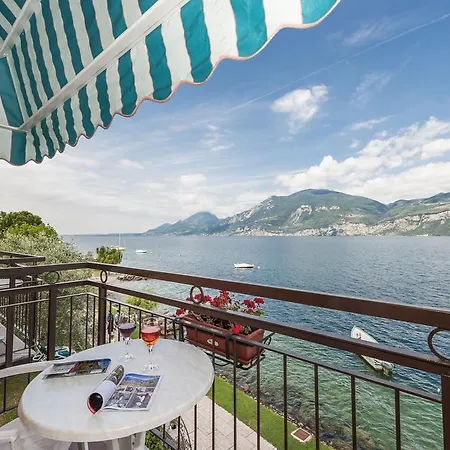Nettuno Hotel Brenzone