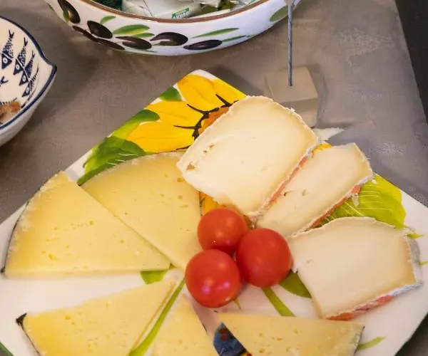 Hotell Nettuno Brenzone sul Garda