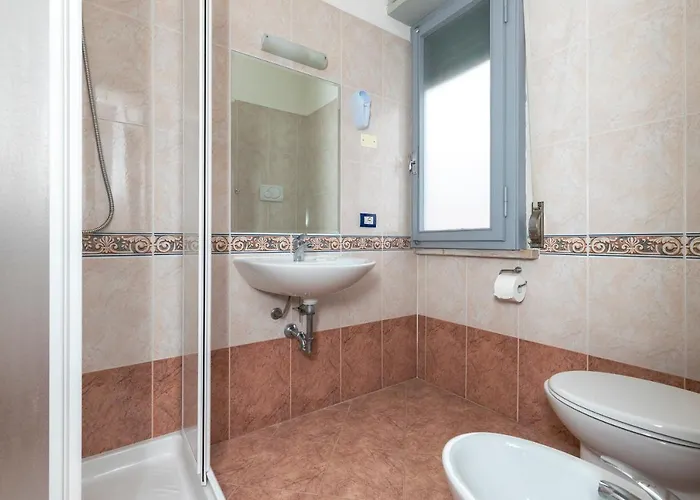 Nettuno Hotell Brenzone sul Garda