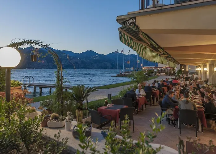 Hotell Nettuno Brenzone sul Garda